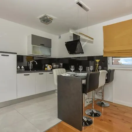 Lägenhet Hani 1 - One Bedroom With Balcony And Sea View *